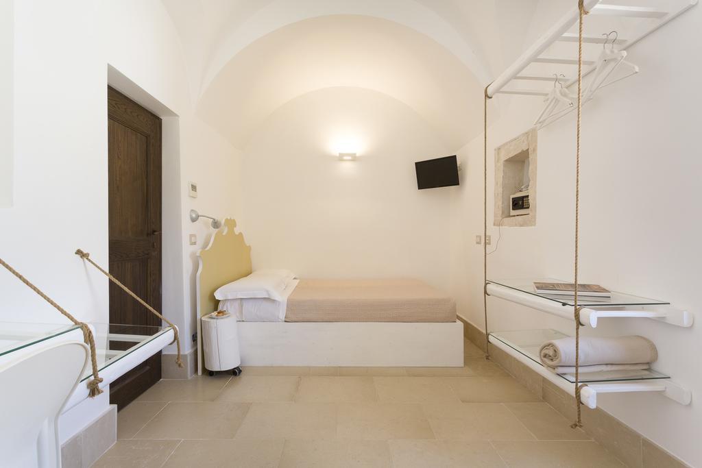 Hotel Antico Convento Dei Cappuccini 4*